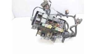 CAJA RELES / FUSIBLES FORD OTOSAN TAUNUS (1989-1994) - L.7990458 / 6C1T14A067AA