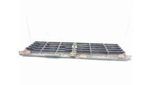 REJILLA DELANTERA MITSUBISHI MONTERO (1987-1991) 2.5 TD (L044G, L049G) 87CV 2477CC - L.7997286 / MB404626 2