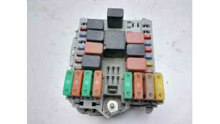 CAJA RELES / FUSIBLES FIAT LINEA (2007-) 1.4 T-JET 120CV 1368CC - L.8001012 / 51799847