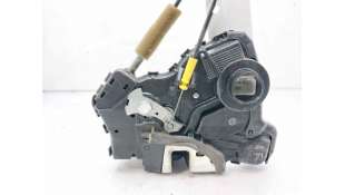 CERRADURA PUERTA DELANTERA DERECHA TOYOTA COROLLA SEDÁN (2006-) - L.8003492 / 6903042221 2