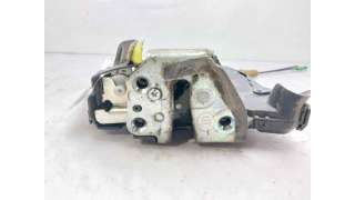 CERRADURA PUERTA DELANTERA IZQUIERDA TOYOTA COROLLA SEDÁN (2006-) - L.8003493 / 6904042241
