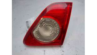 PILOTO TRASERO DERECHO INTERIOR TOYOTA COROLLA SEDÁN (2006-) - L.8003606 / 8158112110 2