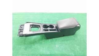 APOYABRAZOS CENTRAL VOLKSWAGEN PASSAT (2014-) 1.6 TDI 120CV 1598CC - L.8007712 / 3G1863241C