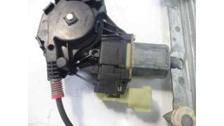 ELEVALUNAS TRASERO IZQUIERDO FORD FIESTA  - M.530745 / 1568451