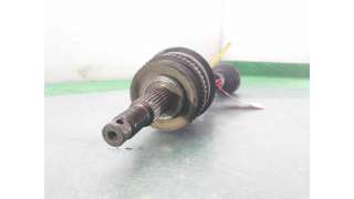TRANSMISION DELANTERA IZQUIERDA CHRYSLER VOYAGER / GRAND VOYAGER III (1995-2001) 2.5 TD 116CV 2499CC - L.8009101 / 04641883