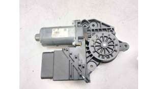 MOTOR ELEVALUNAS TRASERO DERECHO VOLKSWAGEN GOLF VI (2009-2012) 1.6 TDI 105CV 1598CC - L.8010768 / 5K0959704D