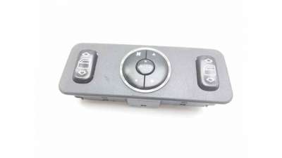MANDO ELEVALUNAS TRASERO IZQUIERDO MERCEDES-BENZ CLASE M (1999-2005) ML 270 CDI (163.113) 163CV 2685CC - L.8016788 / A16382
