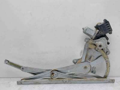 ELEVALUNAS TRASERO DERECHO TOYOTA COROLLA VERSO (2005-2009) 2.2 D-4D (AUR10) 136CV 2231CC - L.8017208 / 698300F020