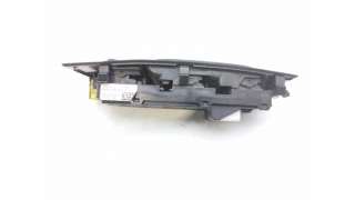 MANDO ELEVALUNAS DELANTERO IZQUIERDO TOYOTA COROLLA VERSO (2005-2009) 2.2 D-4D (AUR10) 136CV 2231CC - L.8017272 / 54355667D