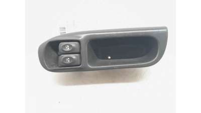 MANDO ELEVALUNAS DELANTERO IZQUIERDO RENAULT MEGANE SCENIC (1997-1999) 1.9 D (JA0J) 64CV 1870CC - L.8018289 / 7700431172