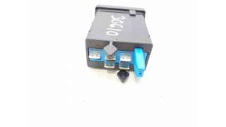 INTERRUPTOR VOLKSWAGEN PASSAT (2000-2005) 1.9 TDI 130CV 1896CC - L.8024424 / 3B0963564D