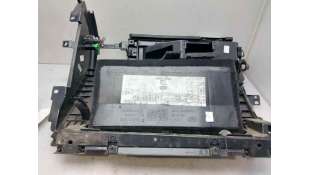 GUANTERA LAND ROVER DISCOVERY IV (2009-2018) - L.8025426 / EH2214K016AA 2