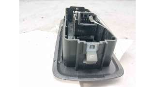 MANDO ELEVALUNAS DELANTERO DERECHO LAND ROVER DISCOVERY IV (2009-2018) - L.8025444 / AH22240A40CBW