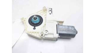 MOTOR ELEVALUNAS DELANTERO DERECHO LAND ROVER DISCOVERY IV (2009-2018) - L.8025473 / AH2214B552AA