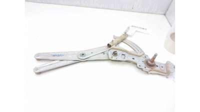 ELEVALUNAS TRASERO IZQUIERDO PEUGEOT 205 I (1983-1987) - L.8025689 / 922269
