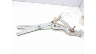 ELEVALUNAS TRASERO IZQUIERDO PEUGEOT 205 I (1983-1987) - L.8025689 / 922269