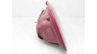 PILOTO TRASERO DERECHO INTERIOR HYUNDAI SANTA FÉ II (2006-2009) 2.2 CRDI 4X4 155CV 2188CC - L.8032348 / 924062B000