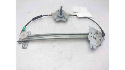 ELEVALUNAS TRASERO DERECHO MITSUBISHI CARISMA (1996-2000) 1.9 TD (DA4A) 90CV 1870CC - L.8032501 / MR100764