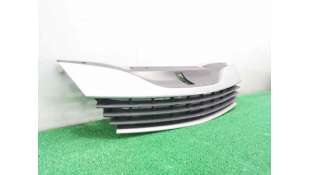 REJILLA DELANTERA RENAULT LAGUNA II (2001-2007) 1.9 DCI (BG08, BG0G) 120CV 1870CC - L.8033274 / 8200012581 2