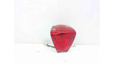 PILOTO TRASERO CENTRAL PIAGGIO MOTORCYCLES FLY - L.8034109 / 12VP215W