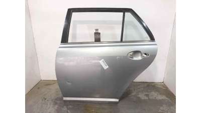 PUERTA TRASERA IZQUIERDA TOYOTA AVENSIS RANCHERA FAMILIAR (2006-2008) 2.0 D-4D (ADT250) 126CV 1998CC - L.8039604 / 67004051