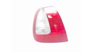 PILOTO TRASERO IZQUIERDO OTROS VEHICULOS - L.8040459 / 0311000731