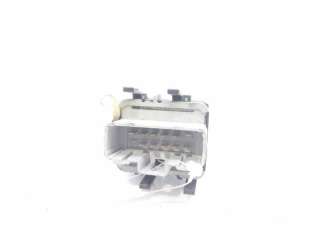 MANDO ELEVALUNAS DELANTERO IZQUIERDO RENAULT LAGUNA II (2001-2007) 1.8 16V (BG0B, BG0M) 120CV 1783CC - L.8040820 / 82000150