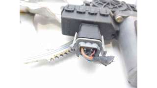ELEVALUNAS DELANTERO IZQUIERDO OPEL ZAFIRA A LIMUSINA (2000-2005) 2.0 DTI 16V (F75) 101CV 1995CC - L.8040837 / 90579571