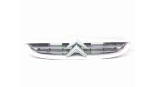 REJILLA DELANTERA CITROEN SAXO (1996-2003) 1.1 X,SX 60CV 1124CC - L.8041488 / 9636012877