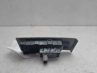 MANDO ELEVALUNAS DELANTERO DERECHO SEAT TOLEDO IV (2012-2015) 1.6 TDI 105CV 1598CC - L.8043864 / 6JA959855 2