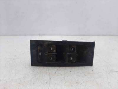 MANDO ELEVALUNAS DELANTERO IZQUIERDO SEAT TOLEDO IV (2012-2015) 1.6 TDI 105CV 1598CC - L.8043865 / 6JB959857