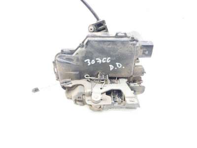 CERRADURA PUERTA DELANTERA DERECHA VOLKSWAGEN GOLF IV (1997-2005) 1.9 SDI 68CV 1896CC - L.8045682 / 3B1837016A