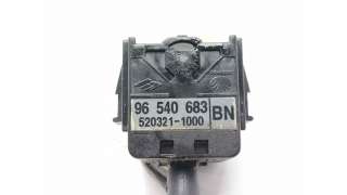 MANDO LUCES CHEVROLET AVEO / KALOS FASTBACK (2008-) 1.2 84CV 1206CC - L.8048704 / 96540683