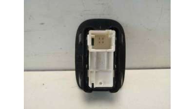 MANDO ELEVALUNAS TRASERO IZQUIERDO PEUGEOT 2008  - M.582301 / 96751119ZD