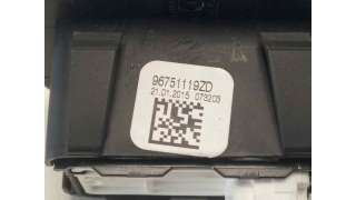 MANDO ELEVALUNAS TRASERO IZQUIERDO PEUGEOT 2008  - M.582301 / 96751119ZD