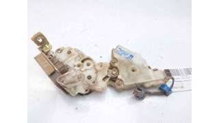 CERRADURA PUERTA DELANTERA DERECHA NISSAN TERRANO II (1993-2002) 2.7 TD 4WD 101CV 2664CC - L.8051224 / 8055301U60