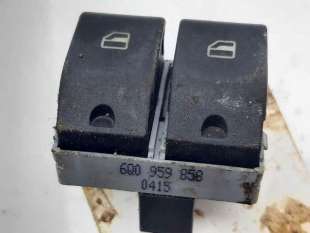 MANDO ELEVALUNAS DELANTERO IZQUIERDO SEAT IBIZA III (2002-2007) 1.4 16V 75CV 1390CC - L.8051594 / 6Q0959858