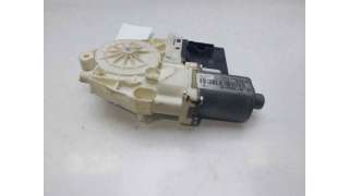 MOTOR ELEVALUNAS TRASERO DERECHO RENAULT MEGANE III FASTBACK (2009-) 1.5 DCI (BZ09, BZ0D) 110CV 1461CC - L.8054621 / 827306
