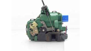 CERRADURA PUERTA DELANTERA IZQUIERDA VOLKSWAGEN POLO (2001-2008) 1.4 16V 75CV 1390CC - L.8056472 / 3B1837015AQ