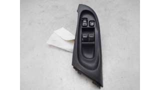 MANDO ELEVALUNAS DELANTERO IZQUIERDO NISSAN ALMERA II HATCHBACK (2000-2002) 1.8 114CV 1769CC - L.8061412 / 80961BM500