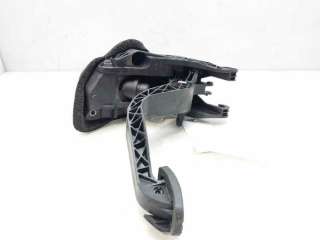 PEDAL EMBRAGUE FORD FIESTA VI (2008-) 1.25 82CV 1242CC - L.8062602 / AY117B633AD
