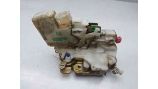 CERRADURA PUERTA TRASERA IZQUIERDA NISSAN NAVARA (2001-) 2.5 D 4X4 133CV 2488CC - L.8064449 / 805525P003