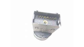 MANDO LUCES VOLKSWAGEN POLO (1999-2001) 1.4 60CV 1390CC - L.8065148 / 1C0941531