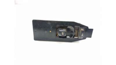 MANDO ELEVALUNAS DELANTERO DERECHO VOLVO V70 II (2005-2007) 2.4 D5 AWD 185CV 2401CC - L.8066041 / 30737519