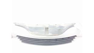 REJILLA DELANTERA RENAULT LAGUNA II GRANDTOUR (2004-2007) 2.0 16V (KG00, KG0K, KG0W, KG0P) 133CV 1998CC - L.8066709 / 82003 2