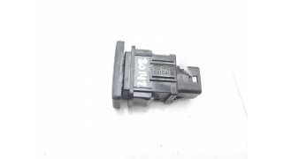 INTERRUPTOR TOYOTA AURIS (2012-2018) 1.8 HYBRID (ZWE186) 99CV 1798CC - L.8071477 / 15D160
