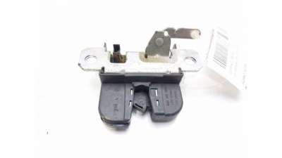 CERRADURA MALETERO / PORTON VOLKSWAGEN POLO (2001-2008) 1.4 16V 75CV 1390CC - L.8074798 / 6Q6827505B