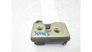 CERRADURA MALETERO / PORTON VOLKSWAGEN POLO (1994-1999) 75 1.6 75CV 1598CC - L.8075255 / 6N0827505