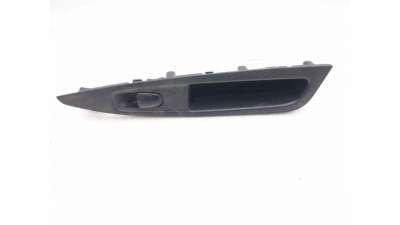 MANDO ELEVALUNAS TRASERO DERECHO NISSAN QASHQAI II TODO TERRENO, CERRADA (2013-) 1.5 DCI 110CV 1461CC - L.8076311 / 829604E