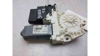 MOTOR ELEVALUNAS TRASERO DERECHO VOLKSWAGEN JETTA IV (2008-) - L.8080928 / 1K0959704AG